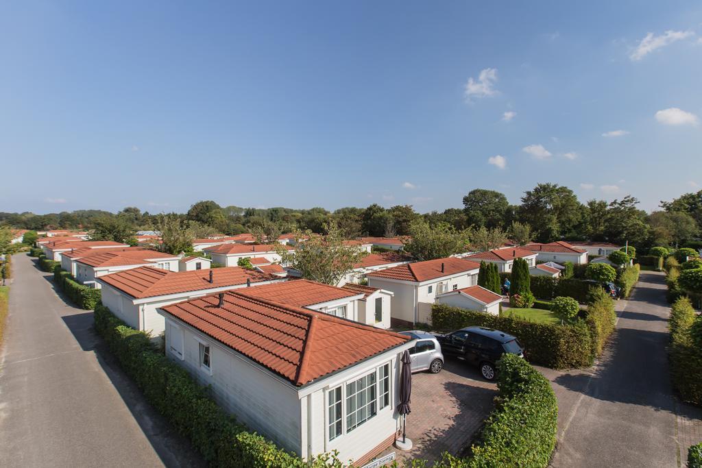Holiday Park Dennenbos Oostkapelle Exterior photo